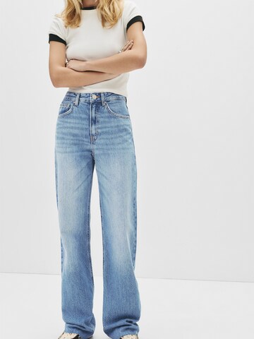 Pull&Bear Loosefit Jeans i blå: framsida