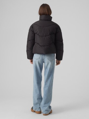 VERO MODA Winter jacket 'WAVE' in Black