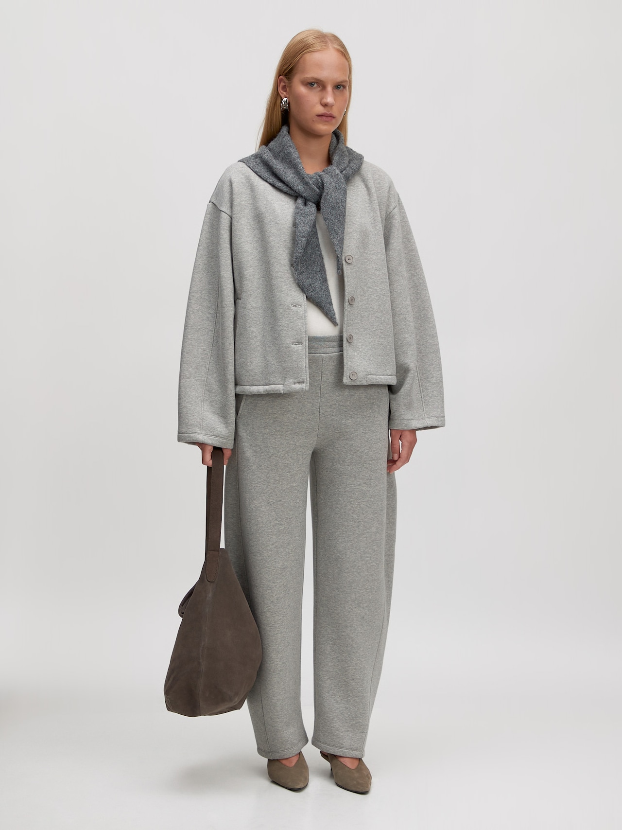 EDITED Produkte Sweatjacke 'Jilian' grau