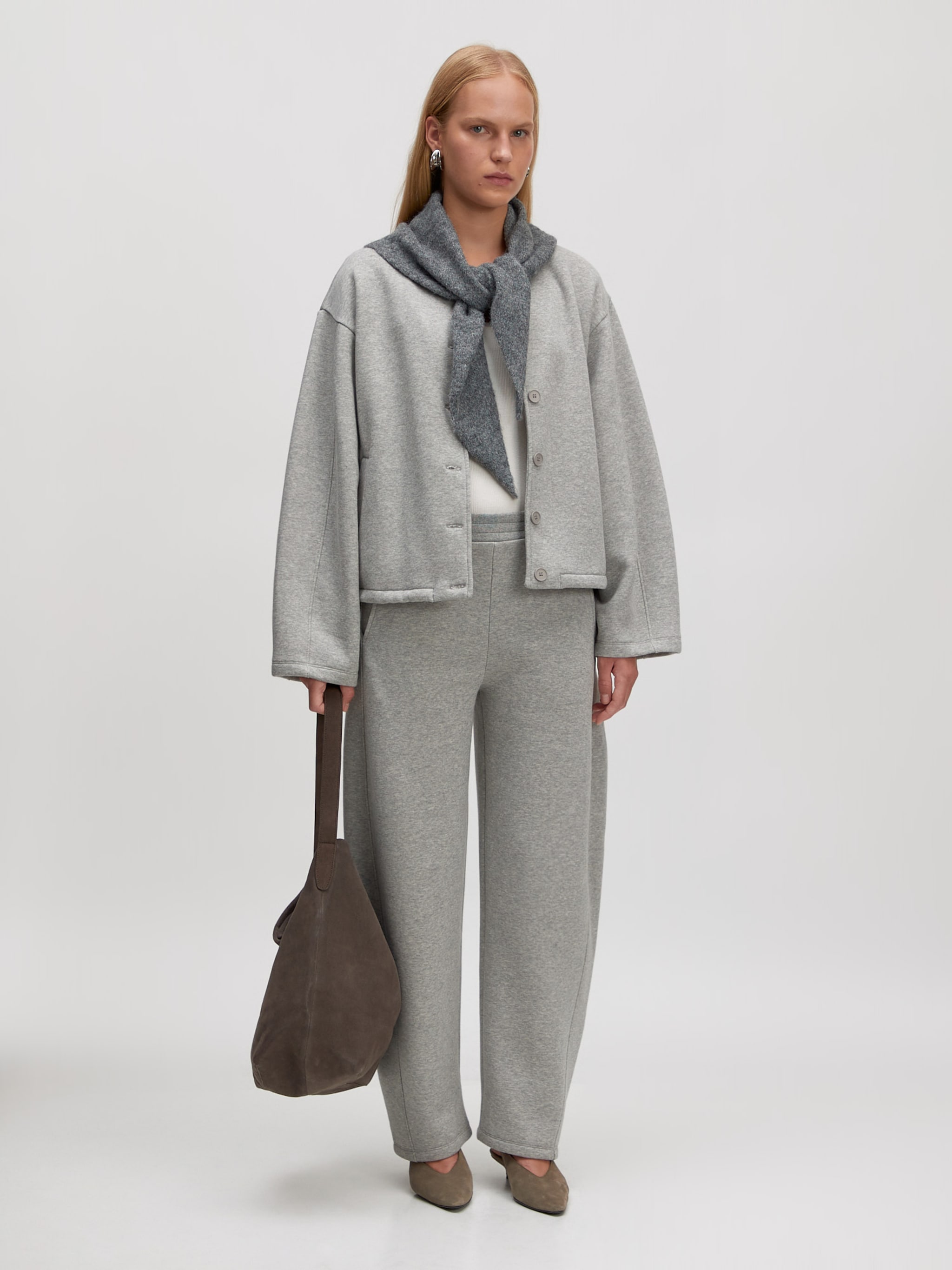 EDITED Producten Sweatvest 'Jilian' Grijs