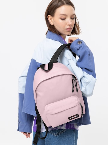 EASTPAK Hátizsák 'ORBIT' - rózsaszín