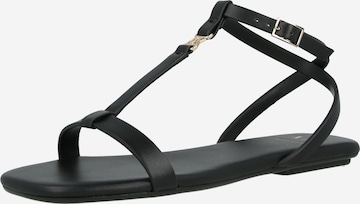 ARMANI EXCHANGE Remmisandaalit 'TINA' värissä musta: etupuoli
