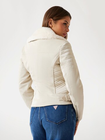 GUESS Between-Season Jacket in White