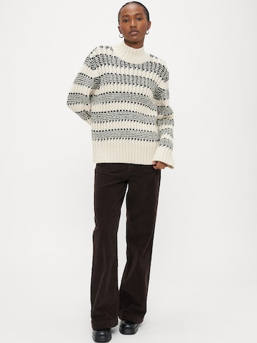 Vero Moda Petite Sweater 'VMSKYE' in Beige