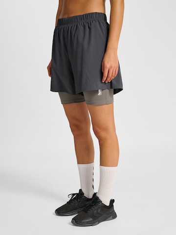 Hummel regular Sportsbukser i grå