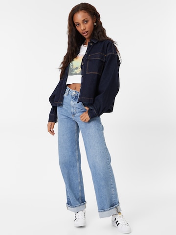 balta LEVI'S ® Marškinėliai 'Graphic LS Crop Reese'