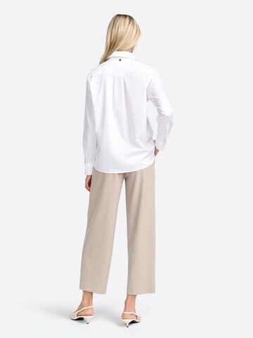 Rich & Royal Blouse in Wit