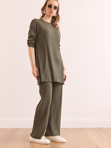 Pantalons de tailleur olalook en vert