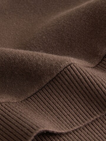 Felpa di Next in marrone