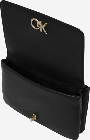 Calvin Klein - Bolso de hombro en negro