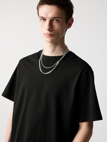 Pull&Bear T-shirt i svart