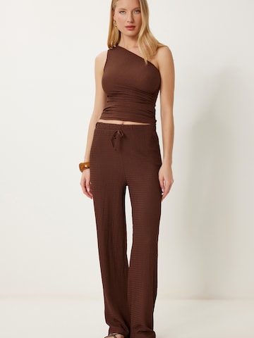 Happiness İstanbul Hlačni kostim | rjava barva: sprednja stran