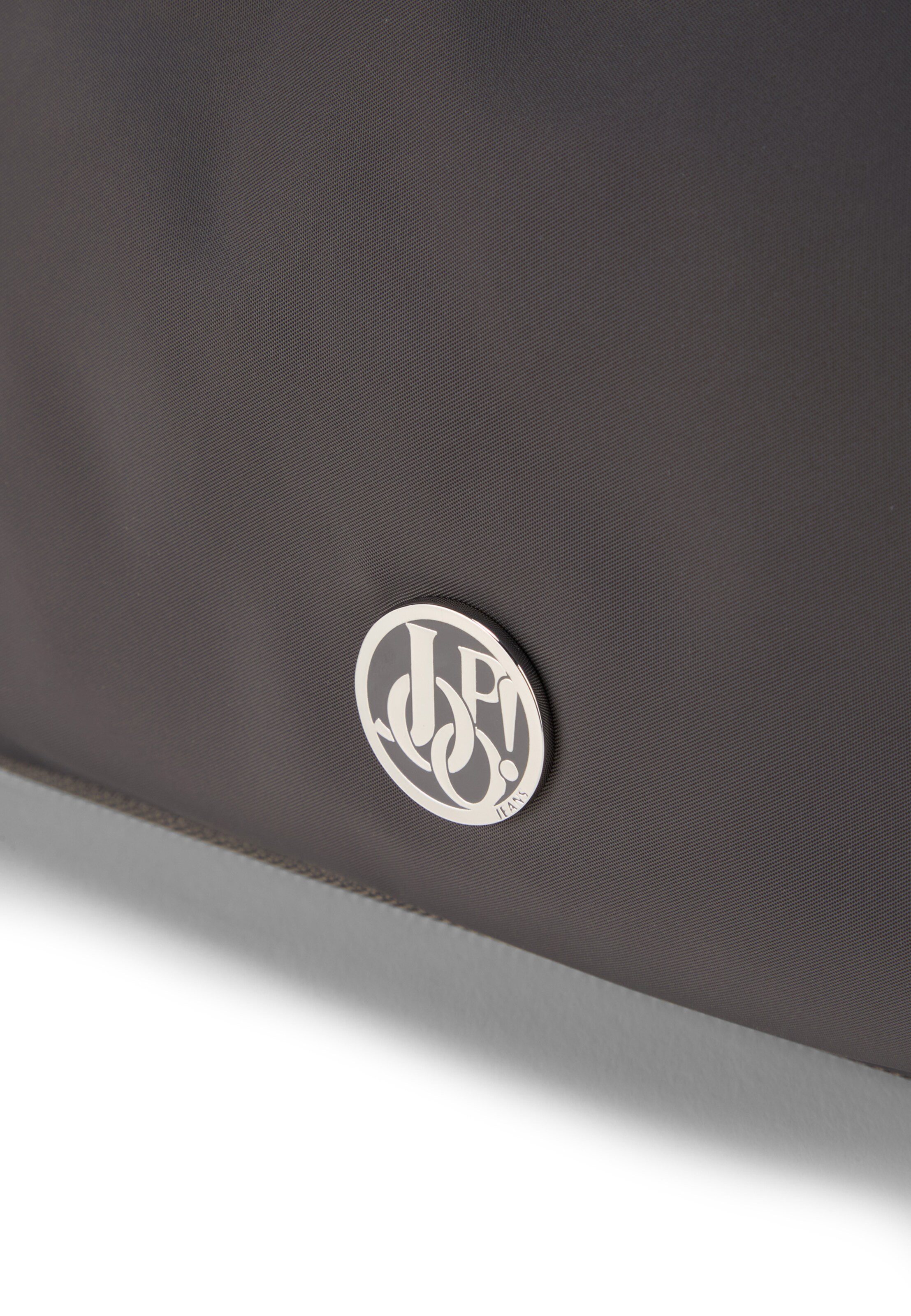 JOOP! Schoudertas 'Lietissimo Lilou' in Grijs