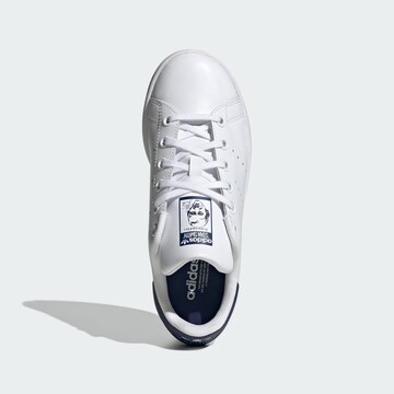 ADIDAS ORIGINALS - Sapatilhas 'Stan Smith' em branco