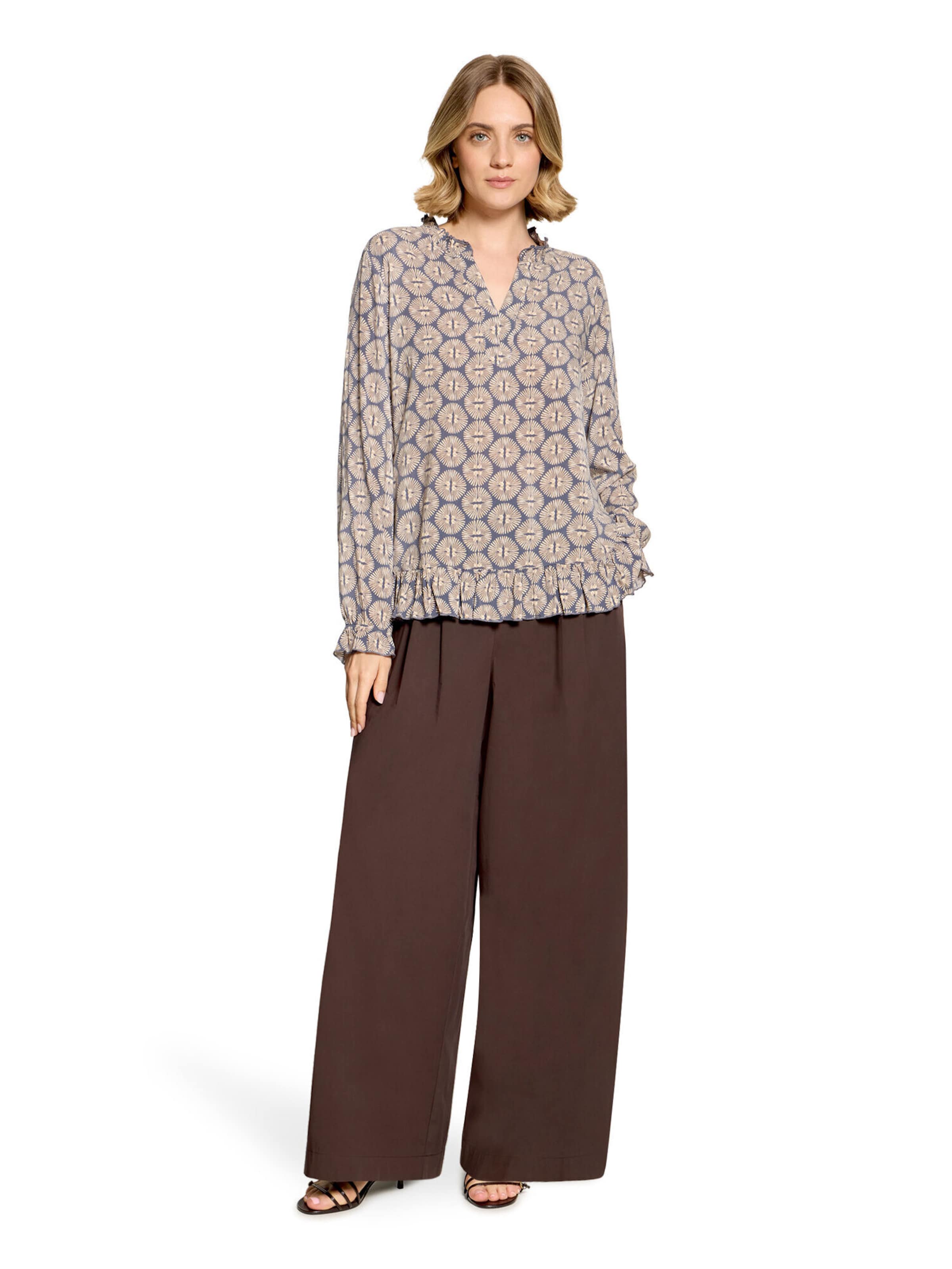 Cartoon Blouse in Blue