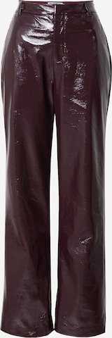 Colourful Rebel Loosefit Broek in Rood: voorkant