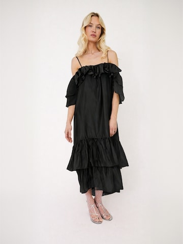 Crās Dress ' Livelycras ' in Black: front