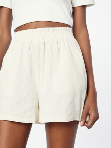 Misspap Regular Shorts in Beige