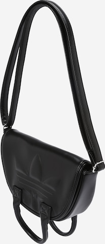 ADIDAS ORIGINALS - Bolso de hombro 'Satchel' en negro: frente