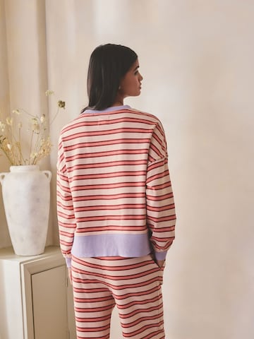 Next Свитшот в Ярко-розовый