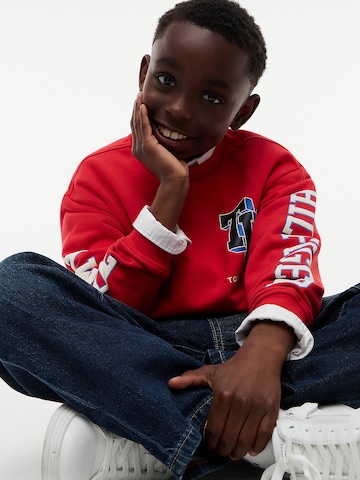 TOMMY HILFIGER - Sweatshirt em vermelho