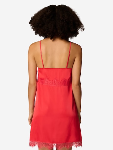 Simone Perele Negligé 'Satin Secrets' in Rood