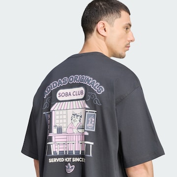 ADIDAS ORIGINALS - Camiseta 'Soba Cat' en gris