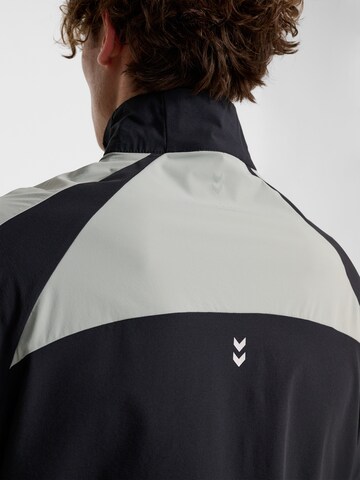 Hummel Sportssweatjakke i sort