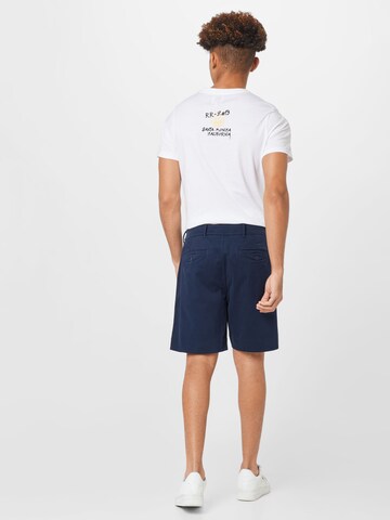 Regular Pantaloni cutați de la Abercrombie & Fitch pe albastru