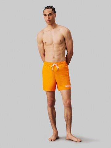 Calvin Klein Swimwear Badeshorts in Orange