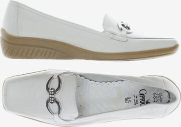 CAPRICE Flats & Loafers in 38,5 in White: front