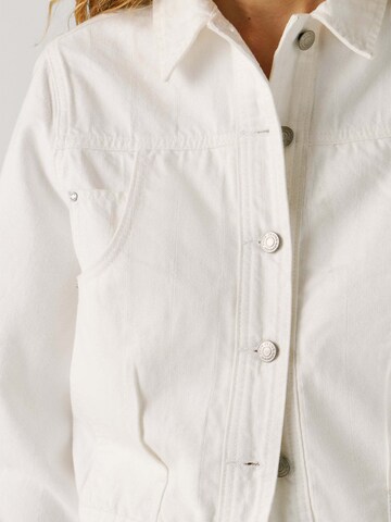 Pepe Jeans Between-season jacket 'MADELINE' in White