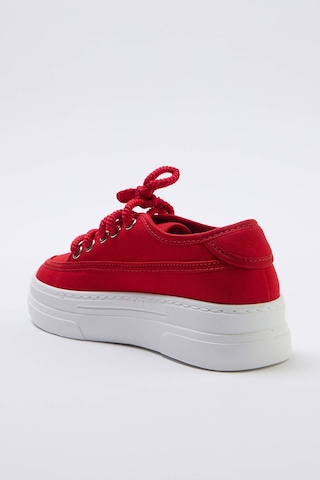 Baskets basses Trendyol en rouge