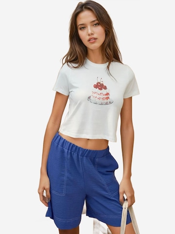 Hiccup Shirt in Wit: voorkant