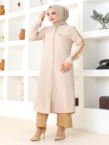 MODAMIHRAM Tuniek in Beige: voorkant