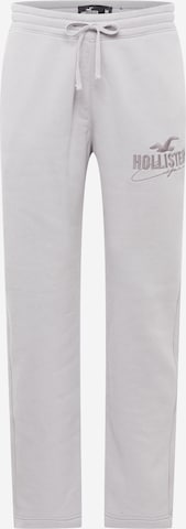 HOLLISTER Regular Broek in Grijs: voorkant