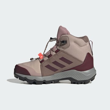 ADIDAS TERREX - Botas em roxo