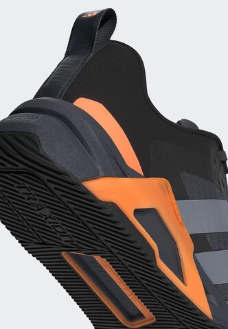 Scarpa sportiva di ADIDAS PERFORMANCE in grigio