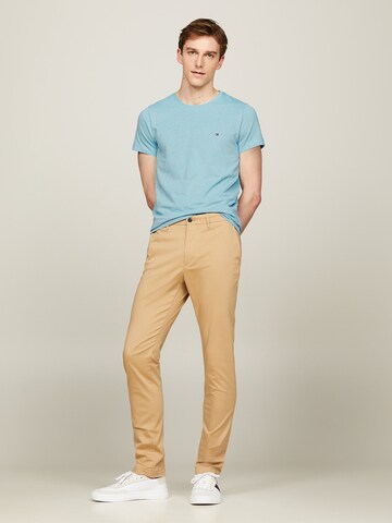 TOMMY HILFIGER Slim Fit T-Shirt in Blau