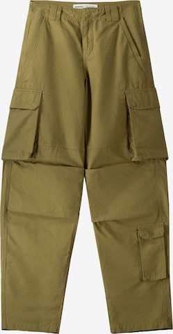 Loosefit Pantalon cargo Bershka en vert : devant