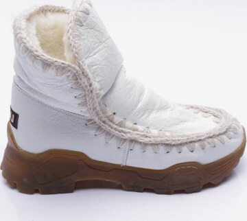 MOU Dress Boots in 38 in White: front
