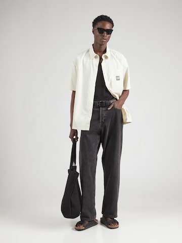 GAP Comfort fit Button Up Shirt in Beige