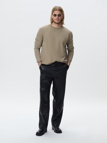 KARIA by Loris Karius Shirt in Braun