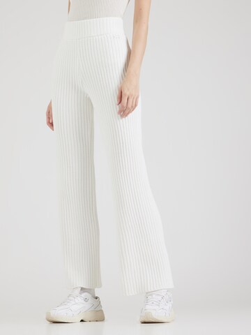 Bootcut Pantalon de sport Aim'n en blanc : devant