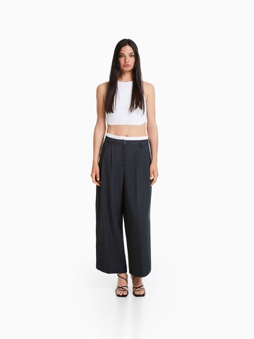 Bershka Wide leg Bandplooibroek in Grijs