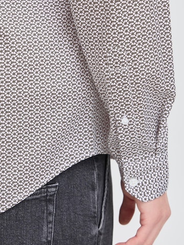 Coupe regular Chemise business ' CFFRIDI ' Casual Friday en gris