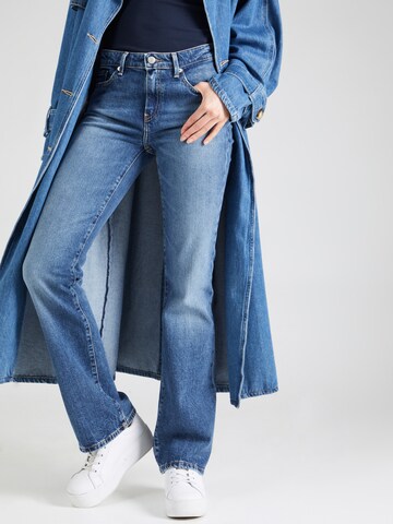 TOMMY HILFIGER Bootcut Jeans 'BETH' in Blauw: voorkant