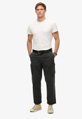 Regular Pantalon cargo Superdry en noir