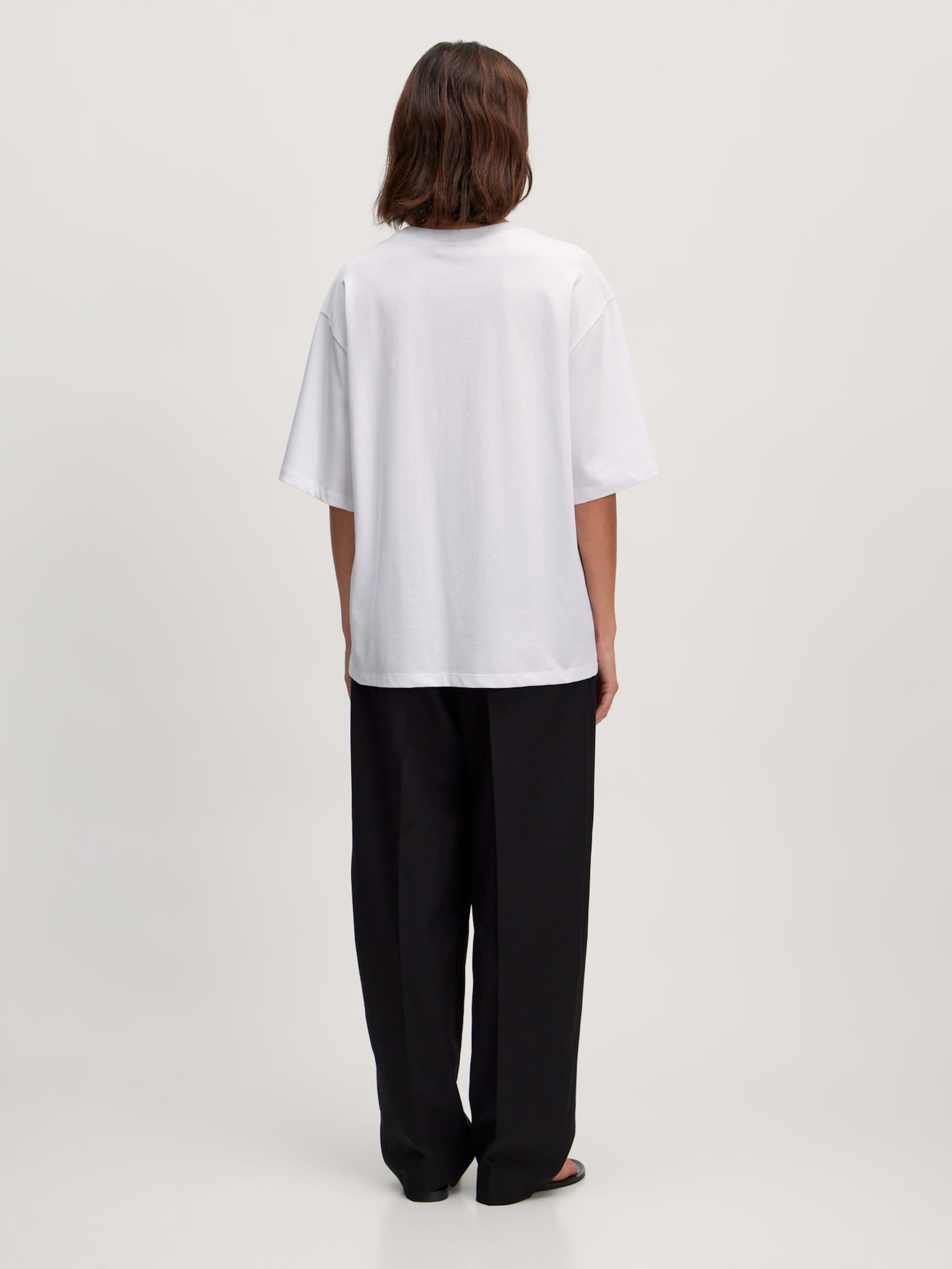 EDITED Produkte T-Shirt 'Xia' weiß