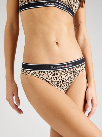 Tommy Jeans Thong in Beige: front